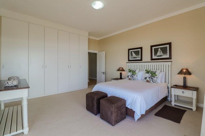 4 Bedroom Property for Sale in Jongensfontein Western Cape